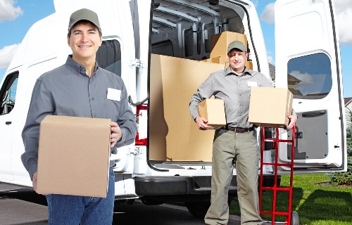 Professional commercial packing and labeling in Barnet